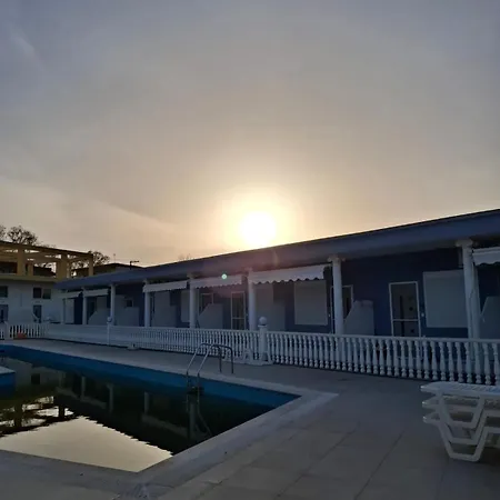 Girni Gold Apartmán *